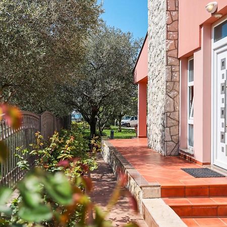 Holiday Home Cvita Sukošan 외부 사진